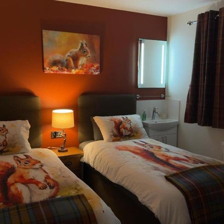 Haste Ye Back Bed & Breakfast Инвернес Екстериор снимка